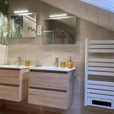 Apartman Les Bambous *